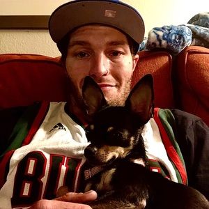 Meet your Posher, Christopher